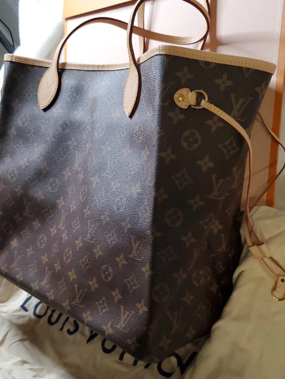 Louis Vuitton iconic louis